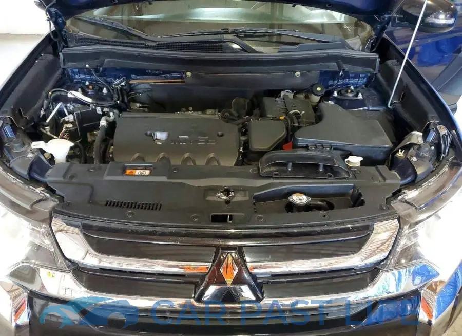 JA4AZ3A38JZ020606# 12