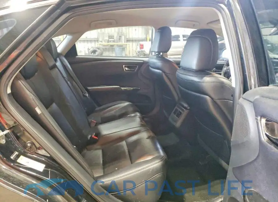 4T1BK1EB6JU286302# 10