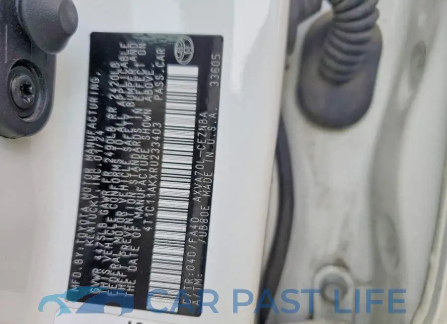 4T1C11AKXRU233403# 12