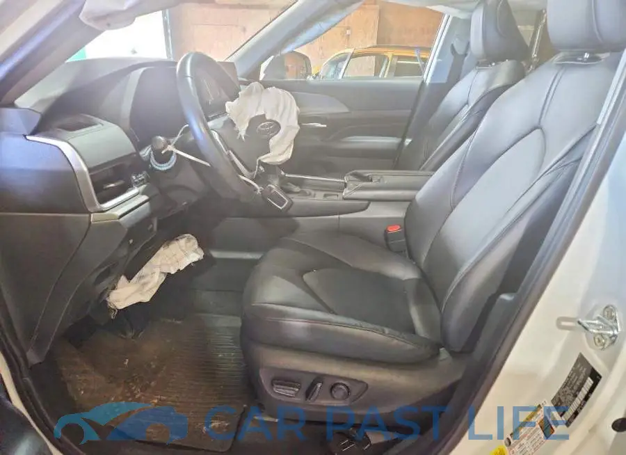 5TDAAAB57RS037153# 7