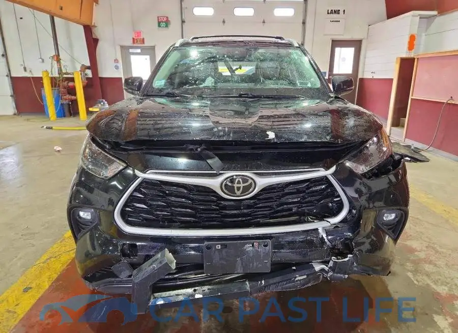 5TDKDRBH9PS017827# 5