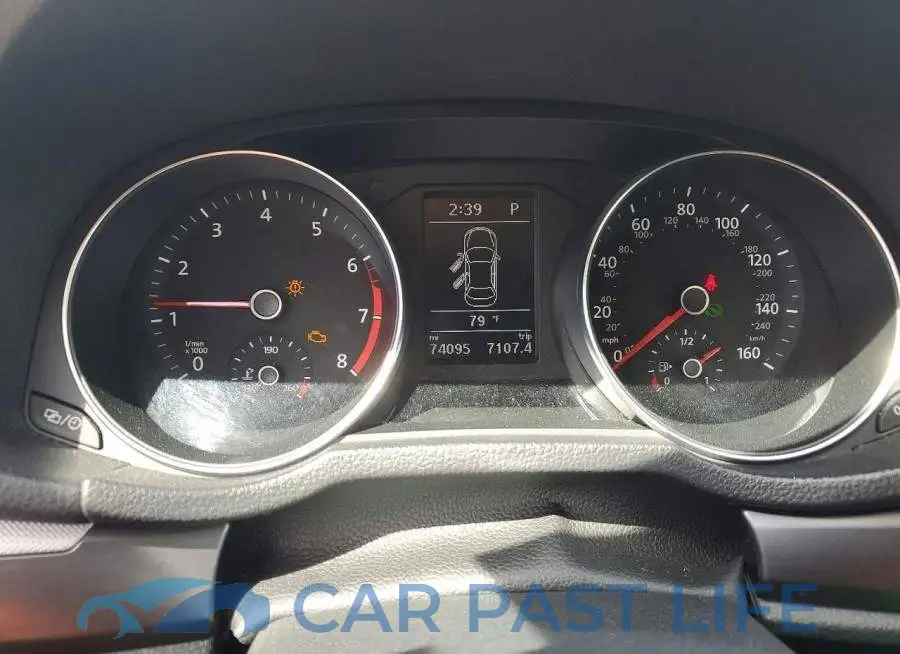 1VWDT7A30HC055243# 9