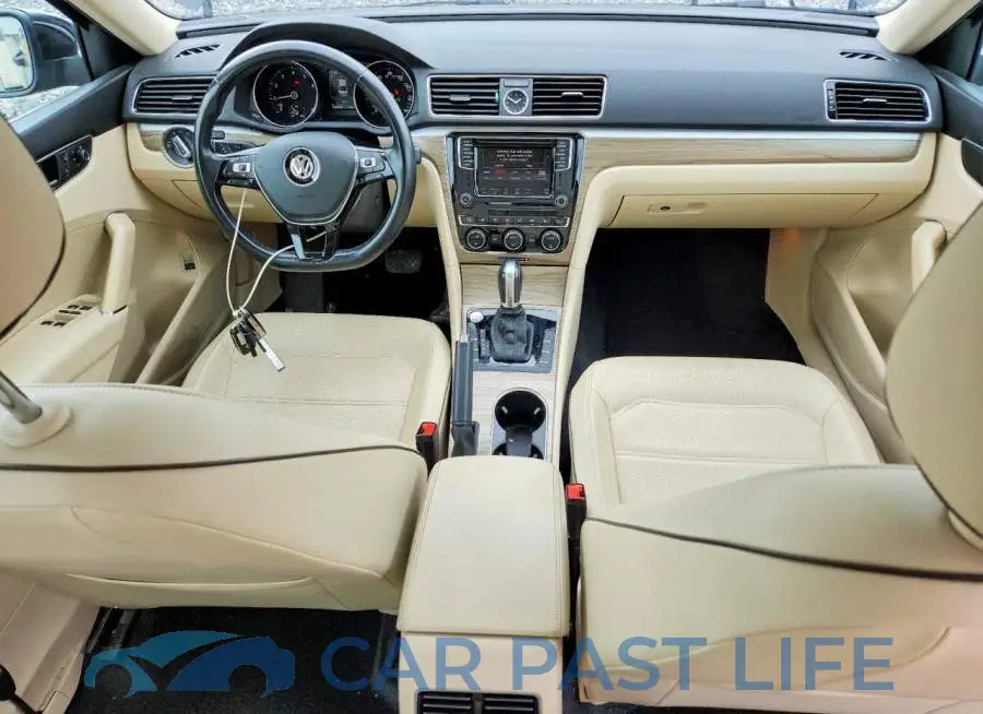 1VWGT7A32HC035072# 8