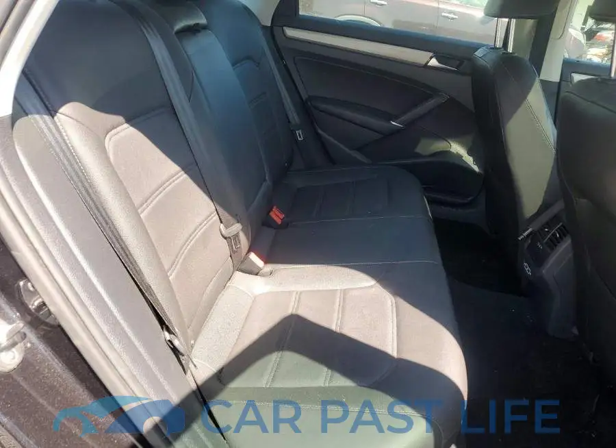 1VWSA7A35MC005185# 10