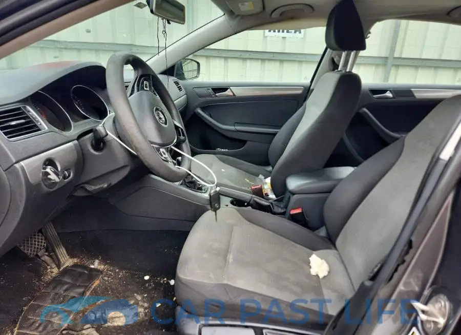 3VW2B7AJ7HM317086# 7