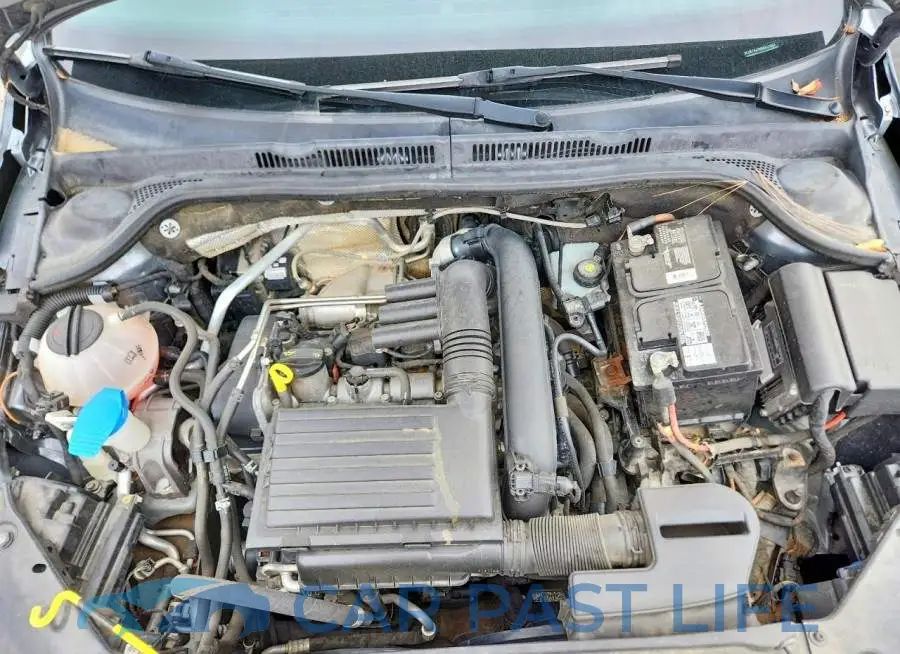 3VW2B7AJ7HM317086# 11