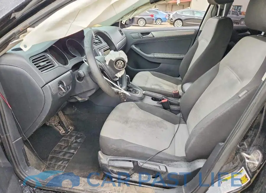 3VW2B7AJ8HM200763# 7