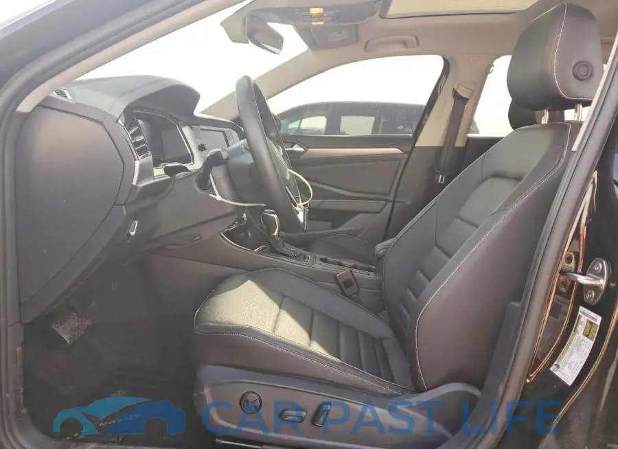3VW7M7BU3RM065766# 7