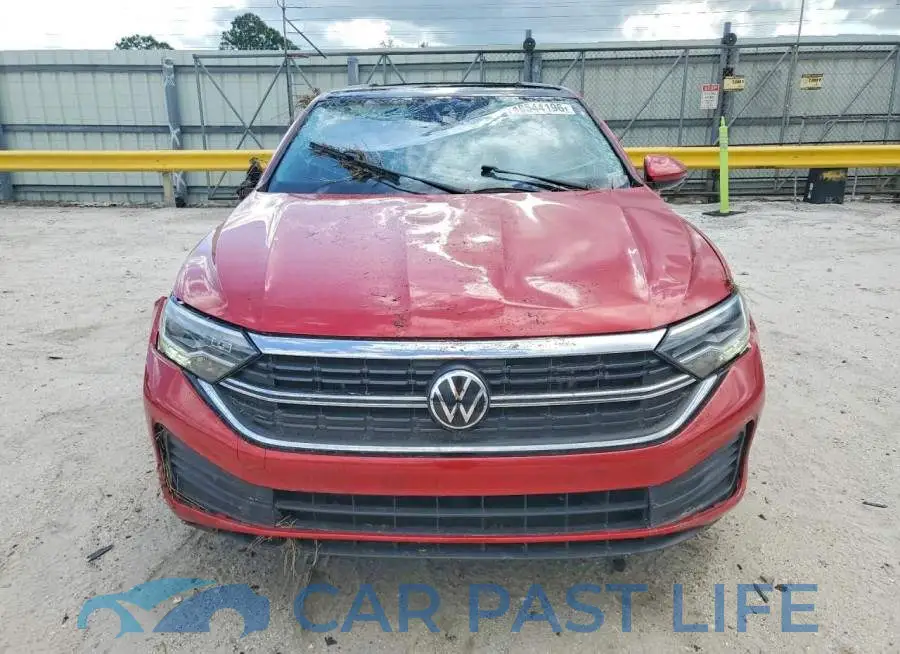 3VW7M7BU4PM038301# 5