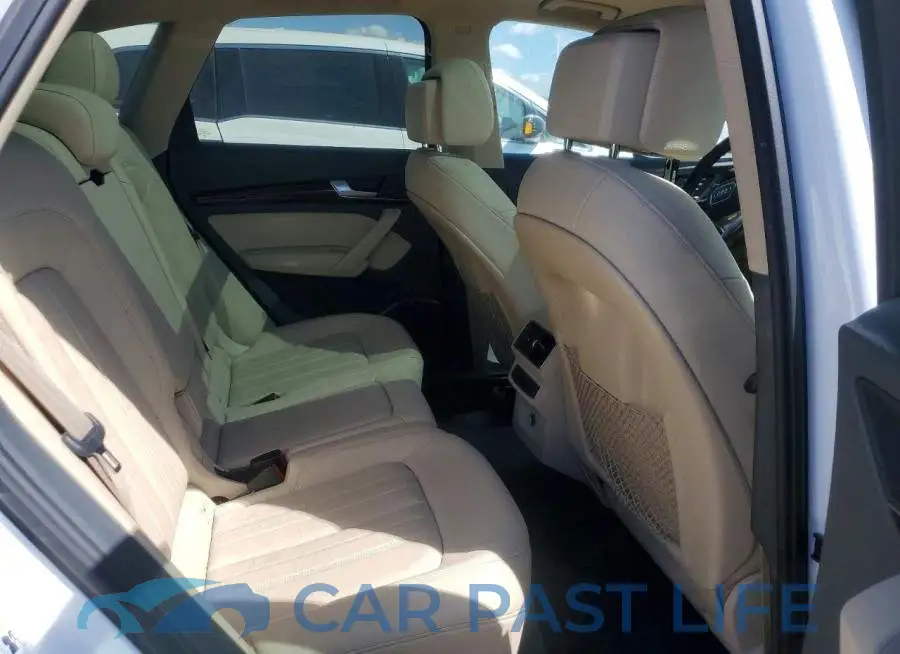 WA1ANAFY1J2004812# 10