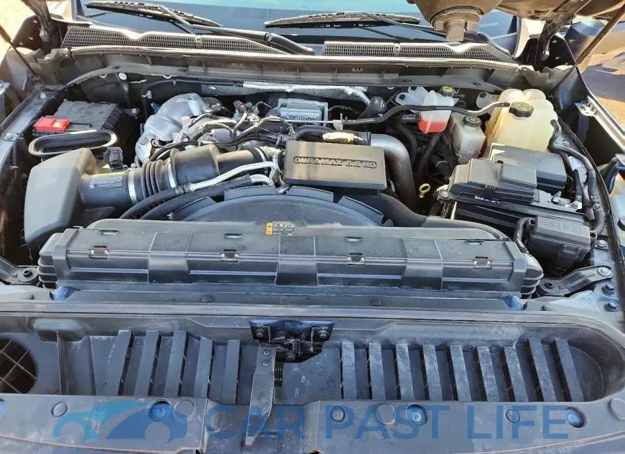 1GT49REY8PF113339# 11