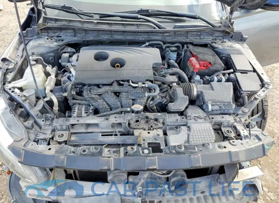 1N4BL4CV1KN300656# 11