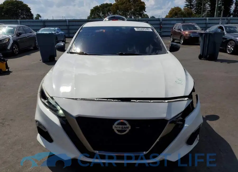1N4BL4CV1LC189300# 5