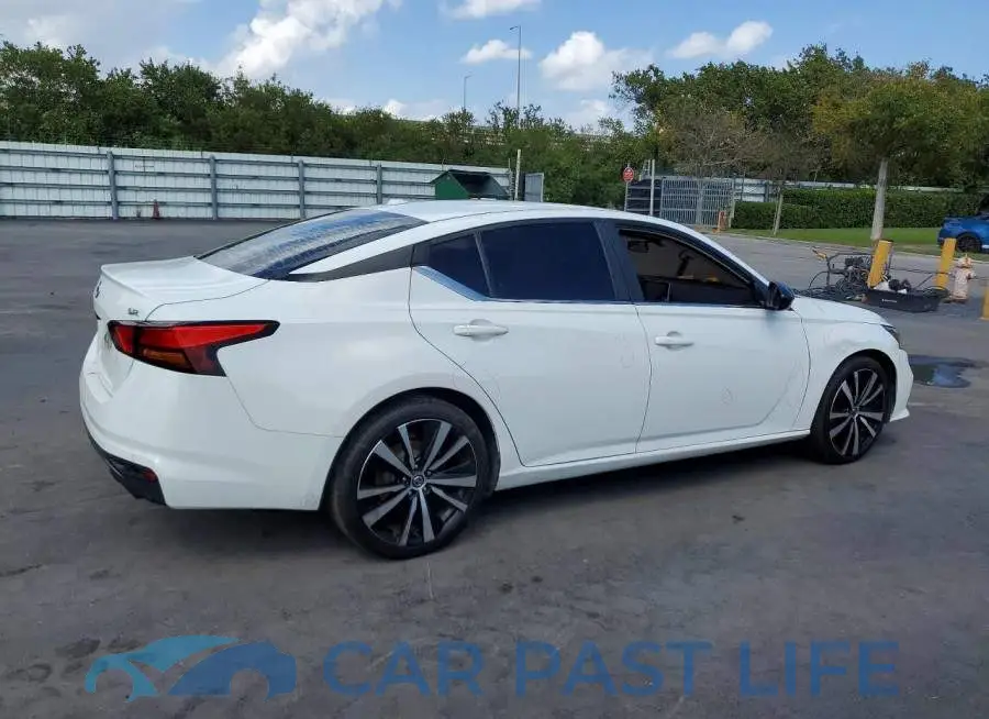 1N4BL4CV1LC189300# 3