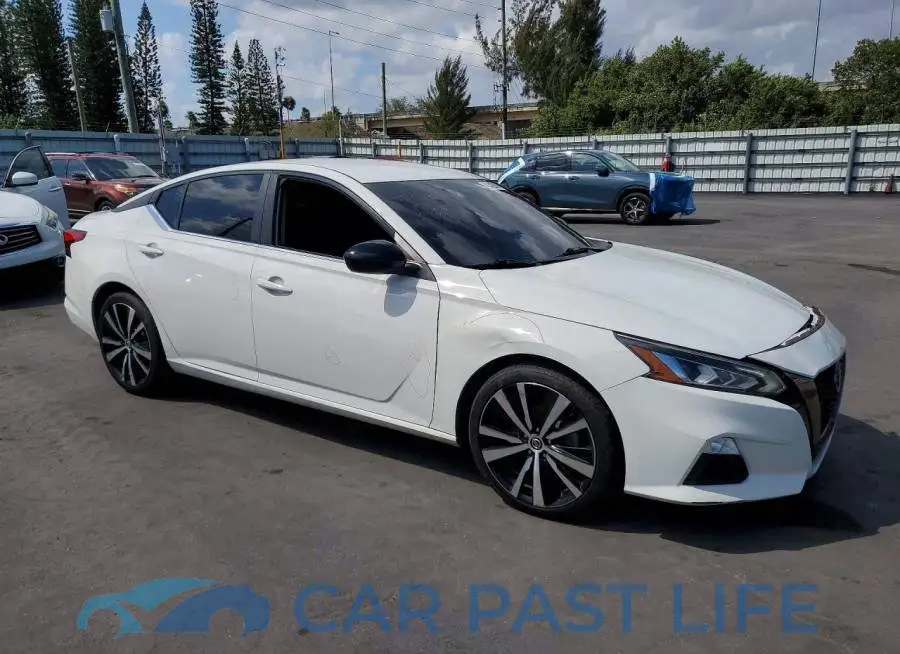 1N4BL4CV1LC189300# 4