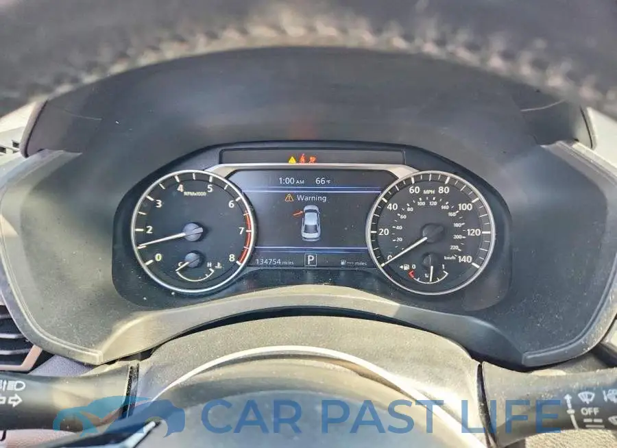 1N4BL4DV7NN324902# 9