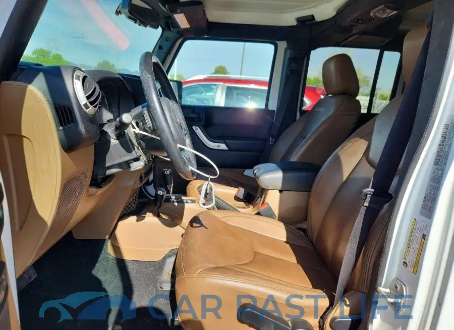 1C4HJWEG3JL911870# 7