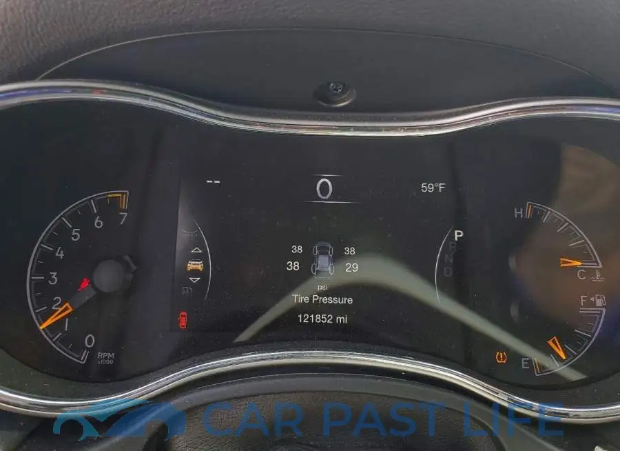 1C4RJFAG8JC334635# 9