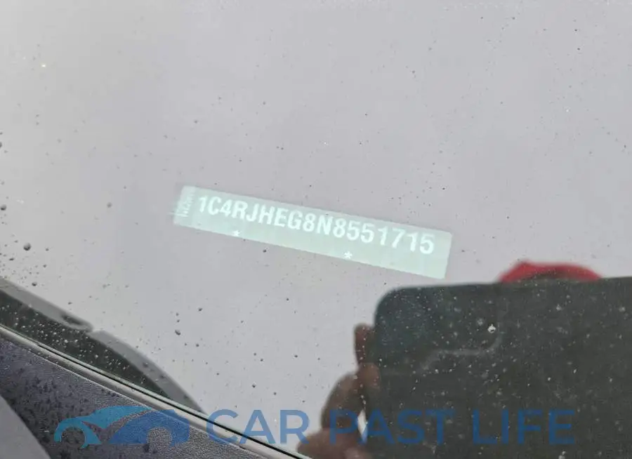 1C4RJHEG8N8551715# 13