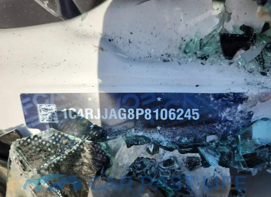 1C4RJJAG8P8106245# 14