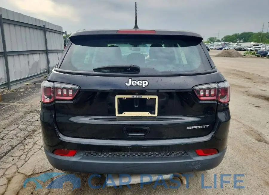 3C4NJCAB5KT772505# 6