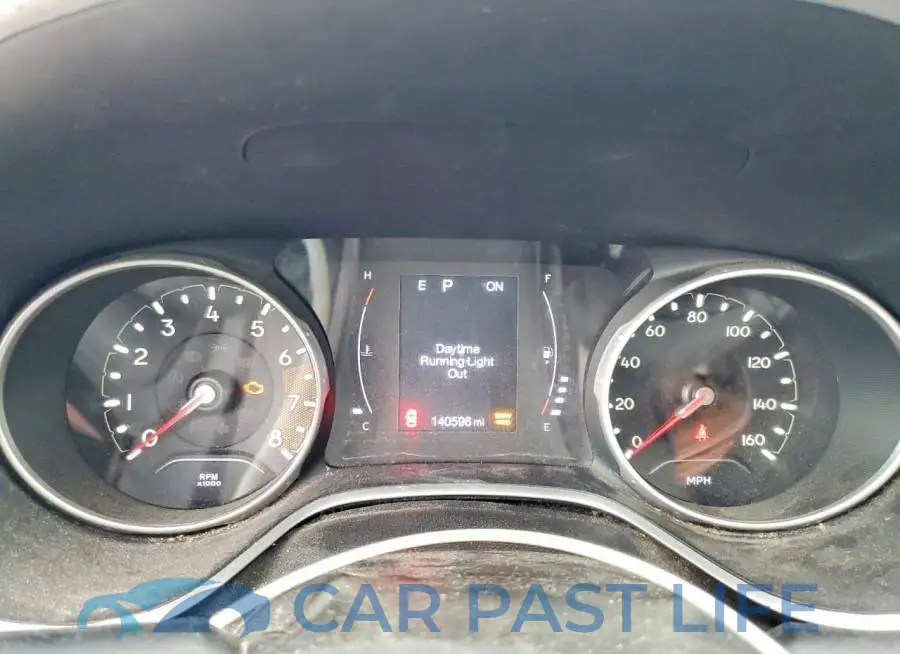 3C4NJDAB9LT120428# 9
