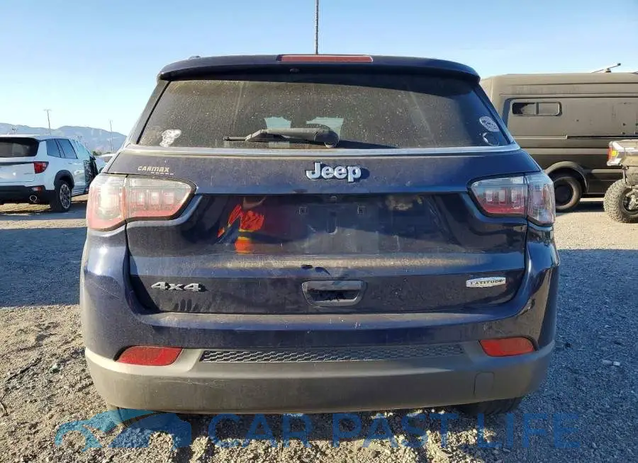 3C4NJDBB2JT104017# 6
