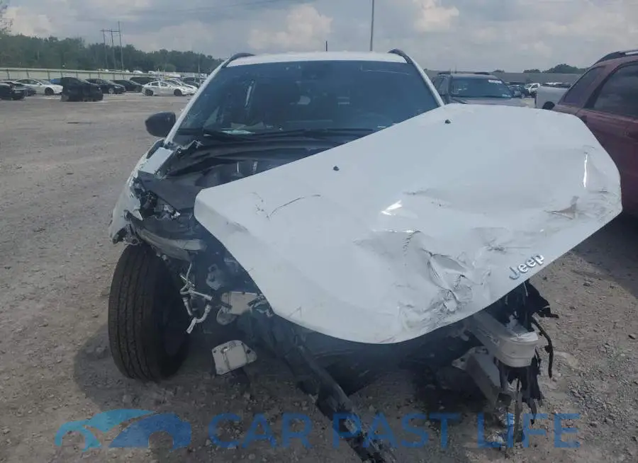 3C4NJDBN8RT129008# 5
