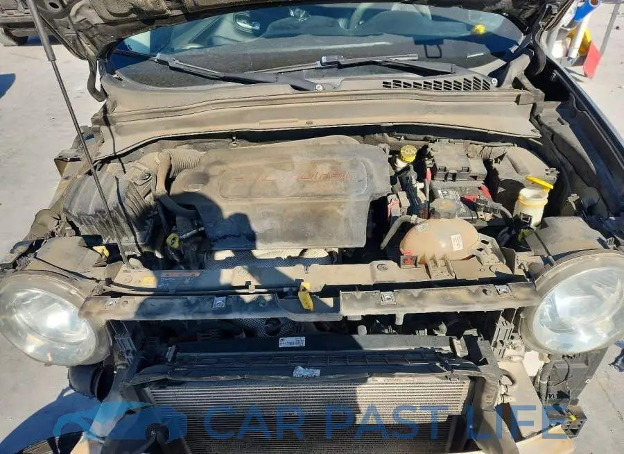 ZACCJADB6HPF68206# 12