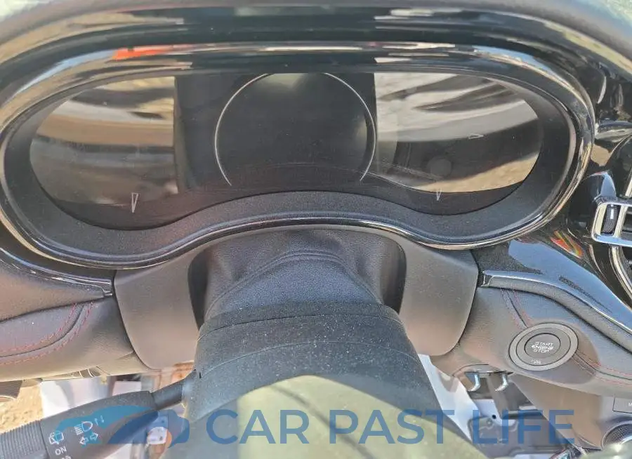 1C4RDJDG4PC671186# 9
