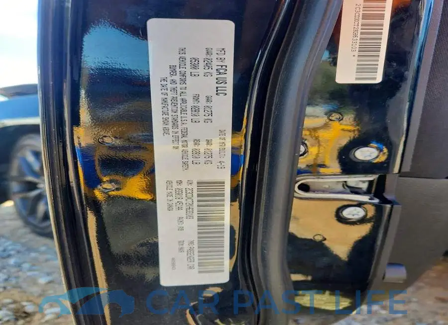 2C3CDXCT2KH633103# 13