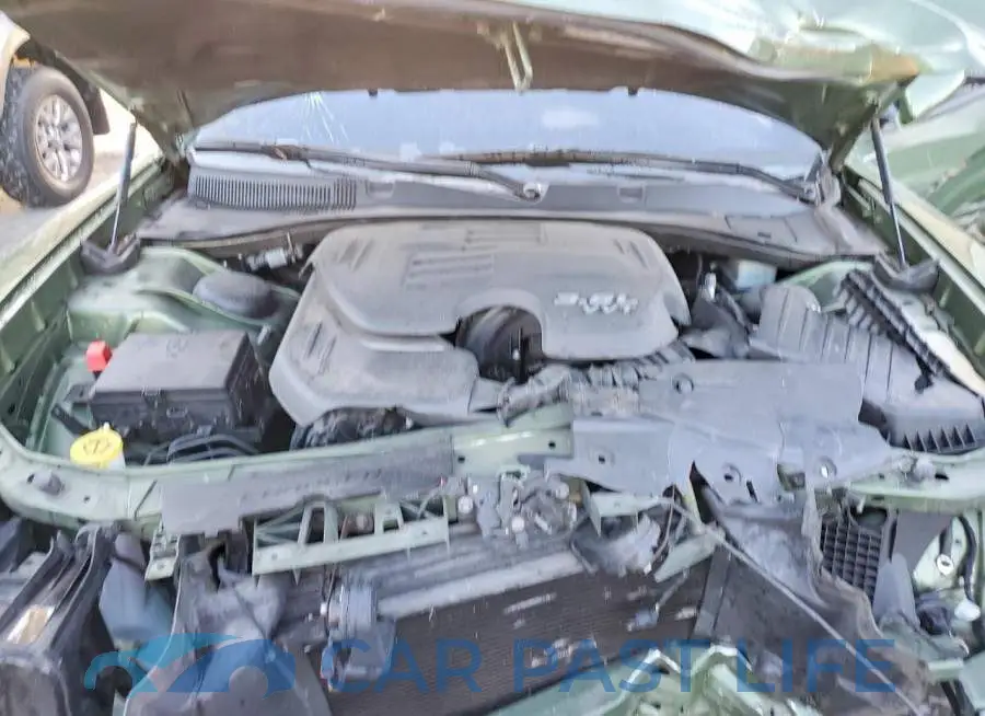 2C3CDXHG6MH652929# 11