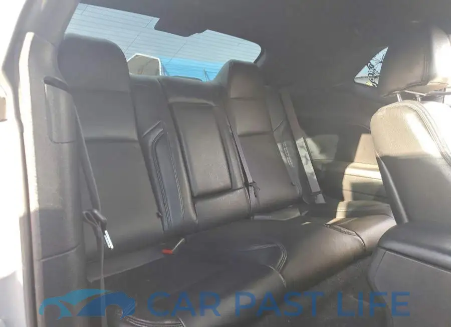 2C3CDZAG6LH240286# 10