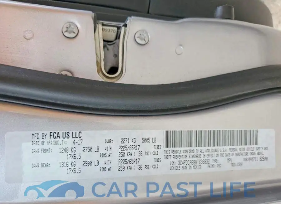 3C4PDCAB8HT636832# 13