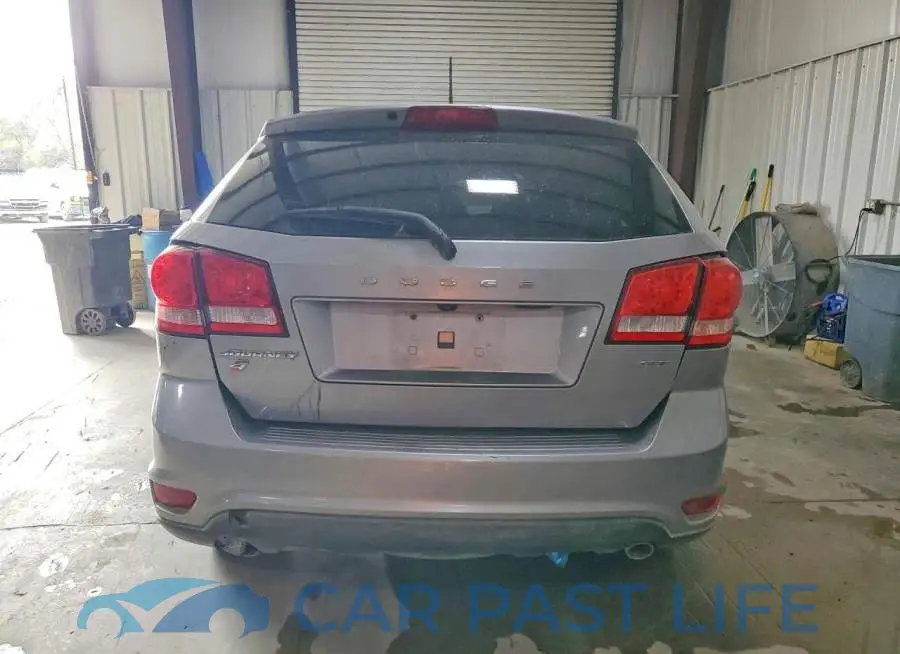 3C4PDDEGXKT720055# 6
