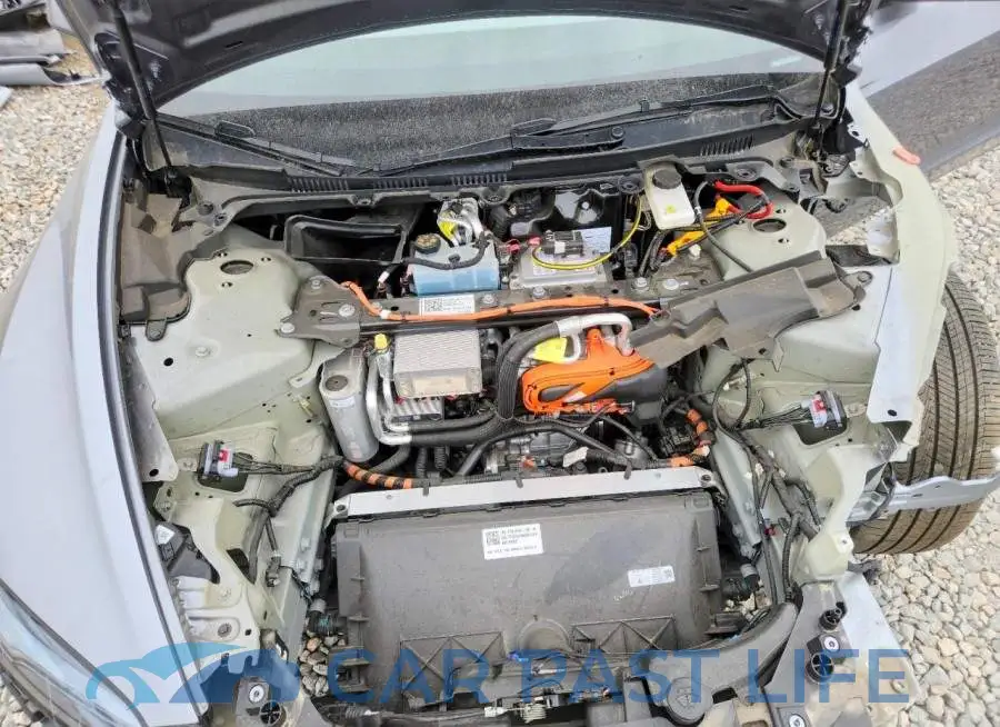 5YJ3E1EB7SF004453# 11