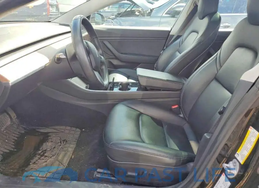 5YJ3E1EB9JF182640# 7