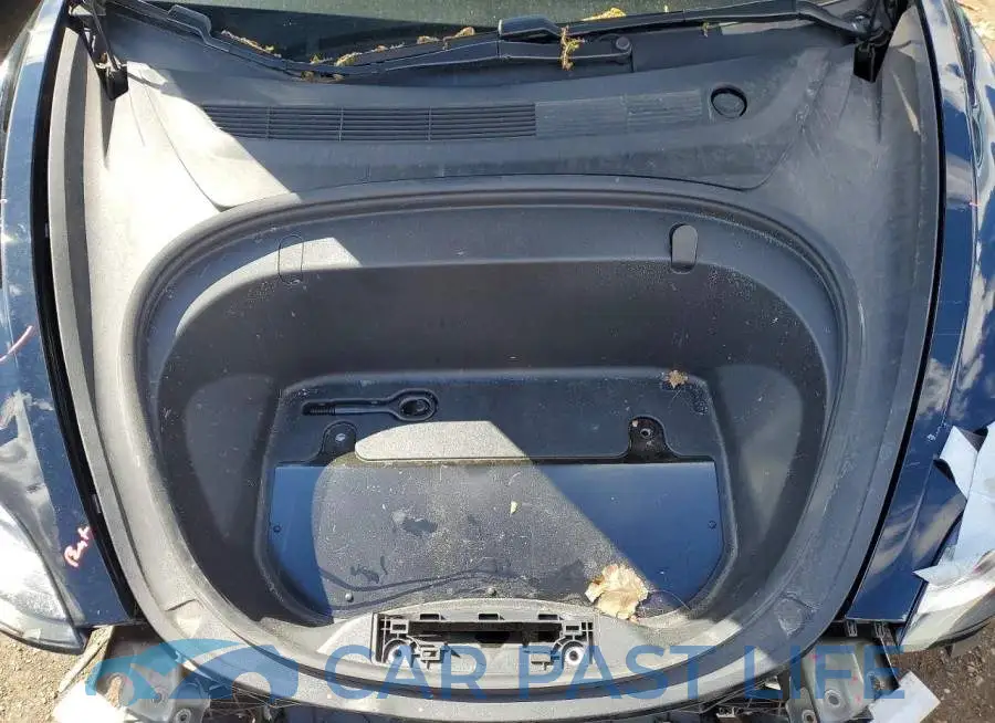 5YJ3E1EB9JF182640# 11