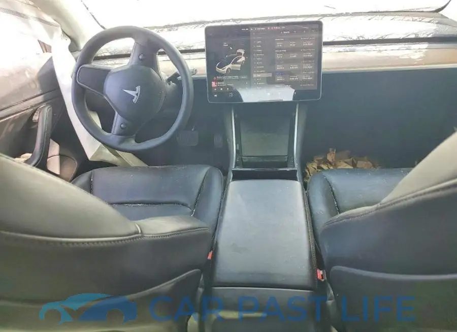 5YJ3E1EC6LF627637# 8