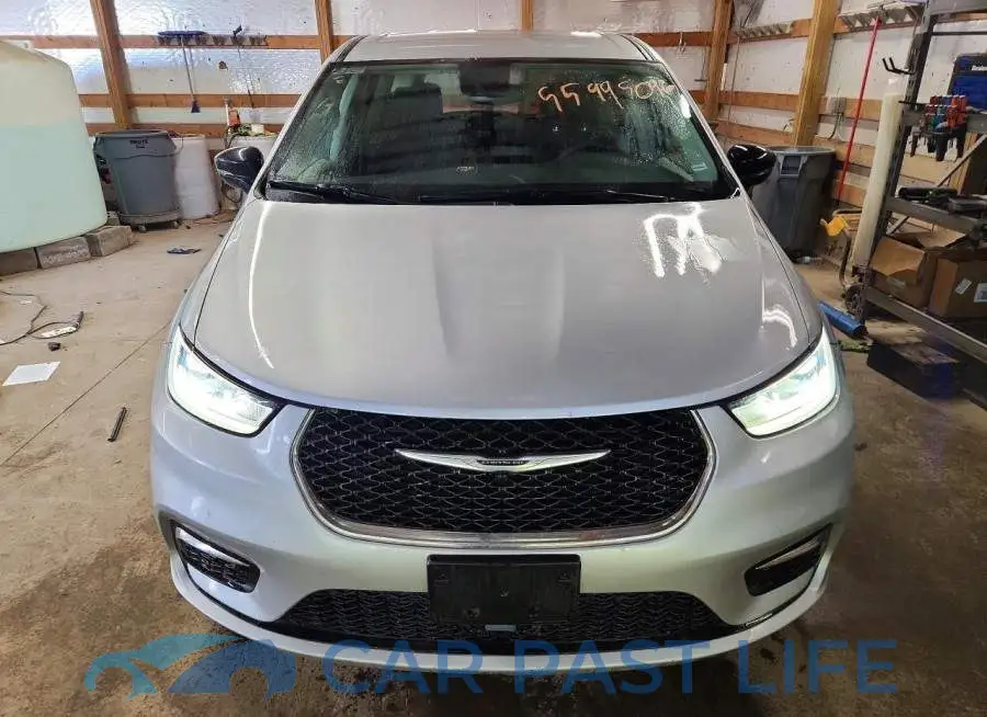2C4RC1BG1RR133237# 5