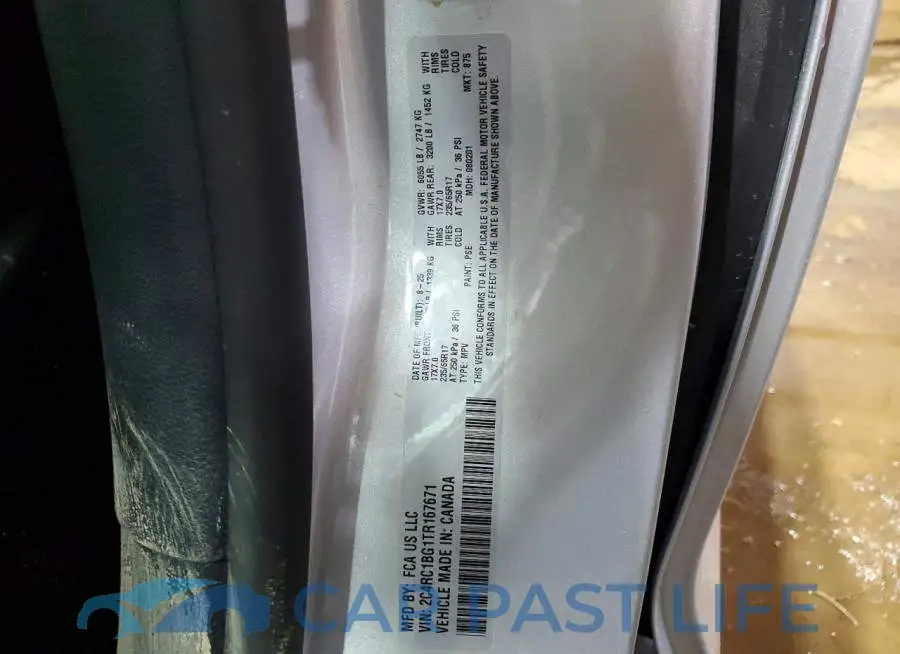 2C4RC1BG1TR167671# 14