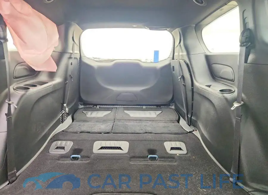2C4RC1BGXTR201235# 10