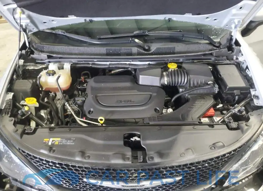 2C4RC1CG5NR203802# 12