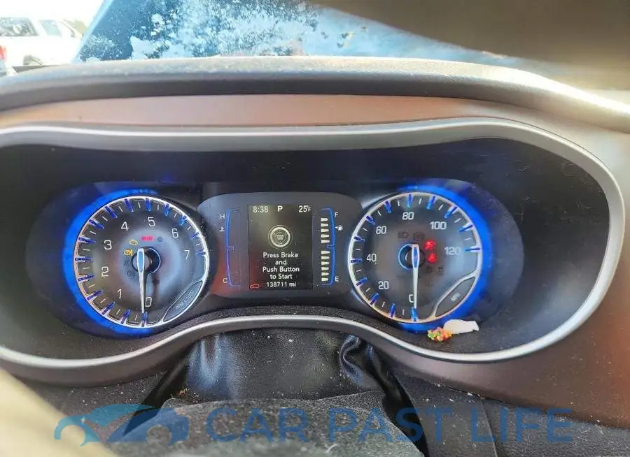 2C4RC1DG4MR520581# 9