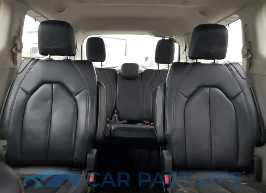 2C4RC1EG2LR123822# 10