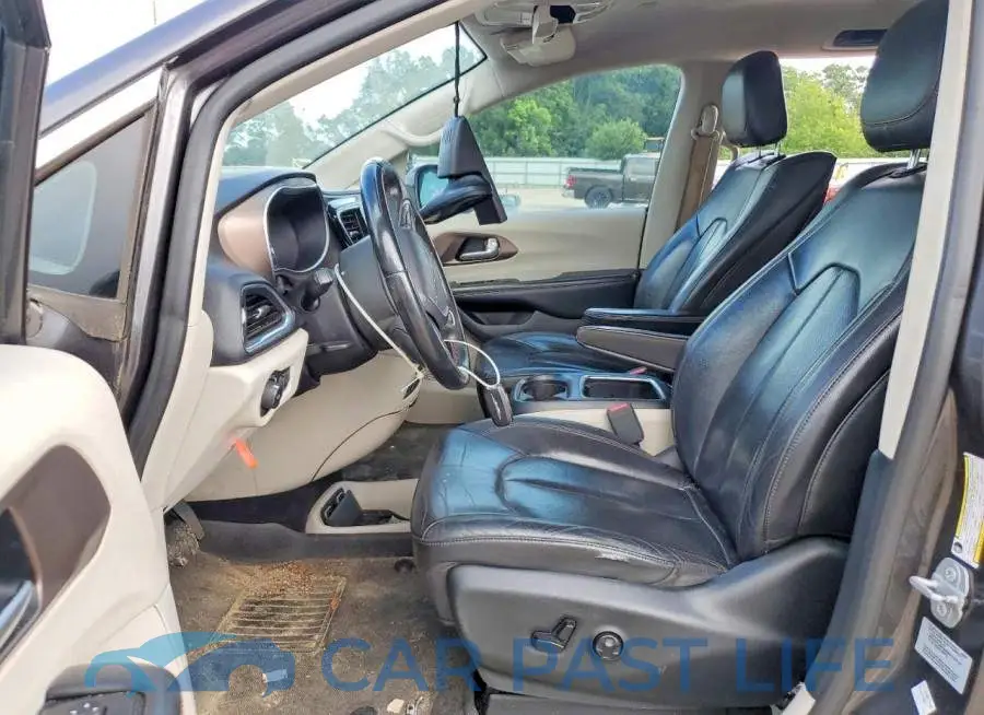 2C4RC1EG4HR708599# 7