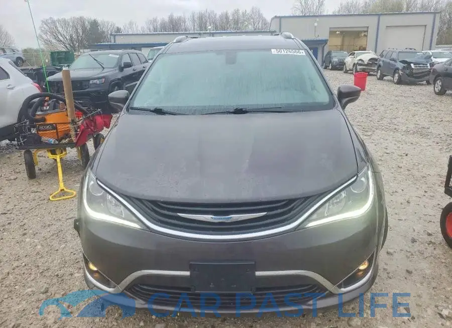 2C4RC1L70JR175613# 5