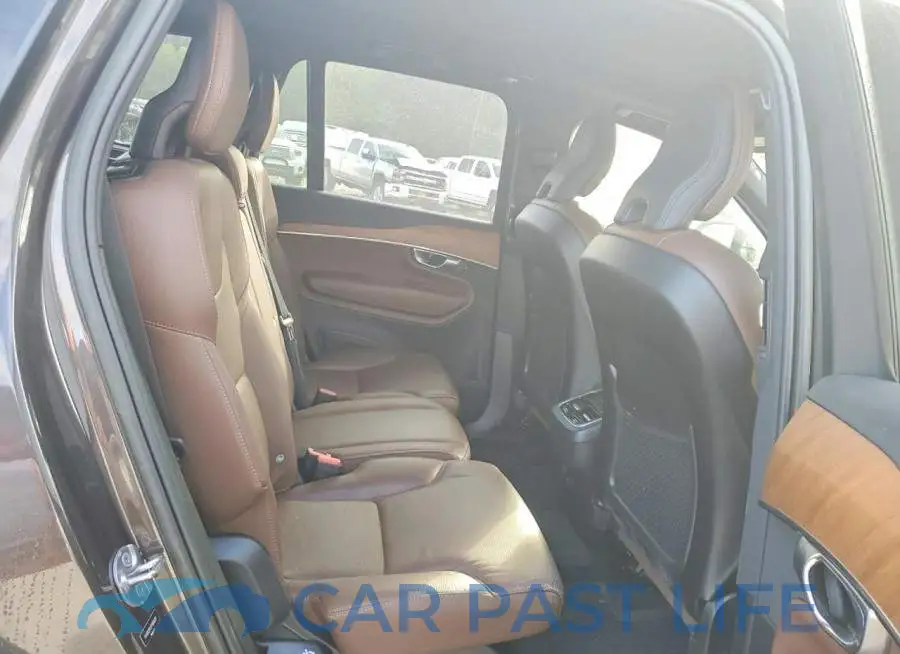 YV4062PK1P1960639# 11