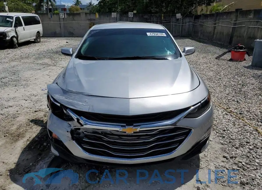 1G1ZD5ST3KF164285# 5
