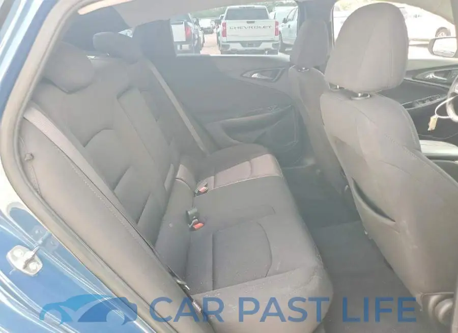 1G1ZD5ST3RF230165# 10
